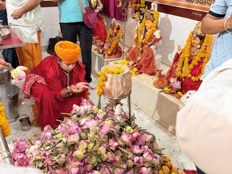 mahadev abshik kmal